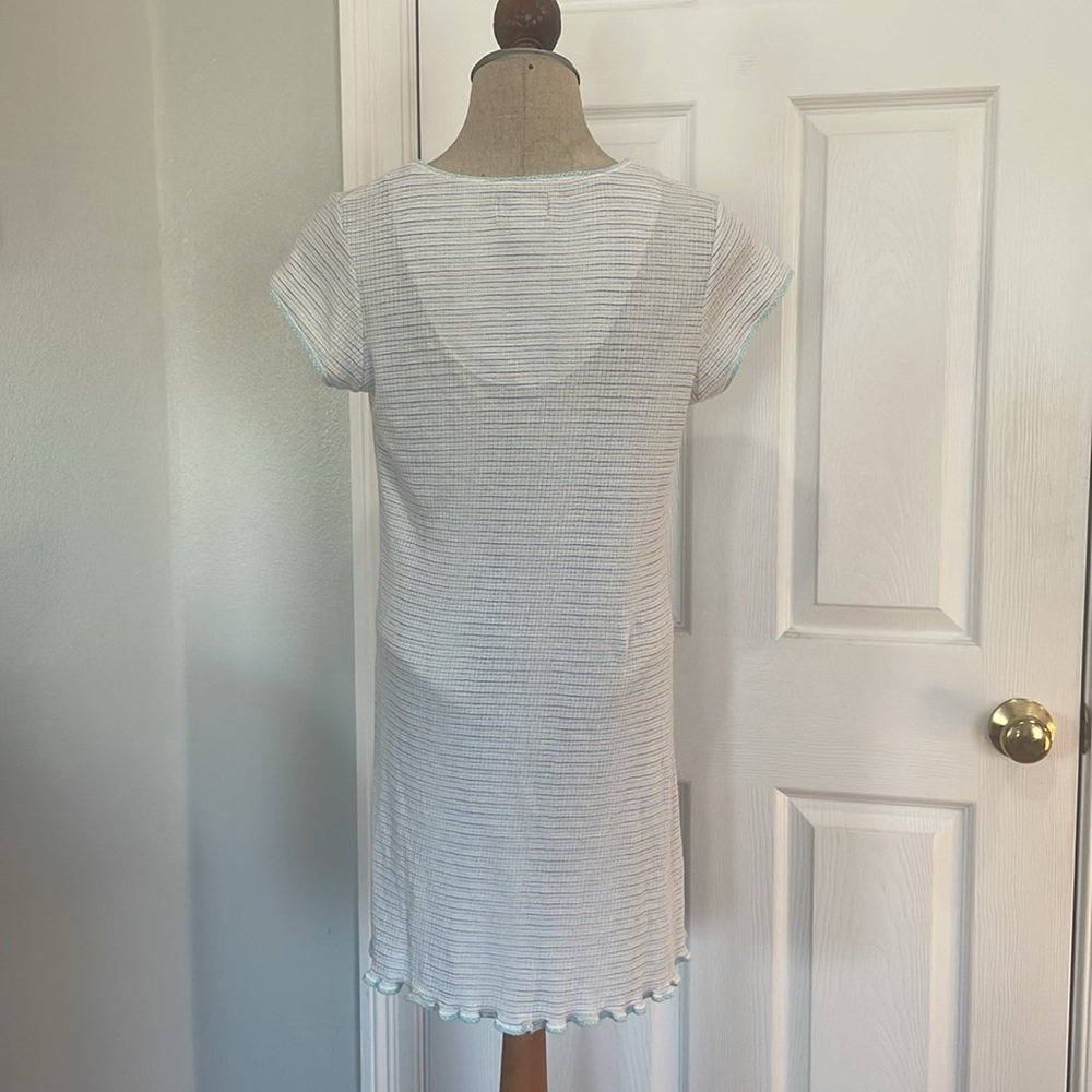 Vintage Aria Striped Short Sleeve nightgown ruffled hem embroidered flowers S - Picture 8 of 11